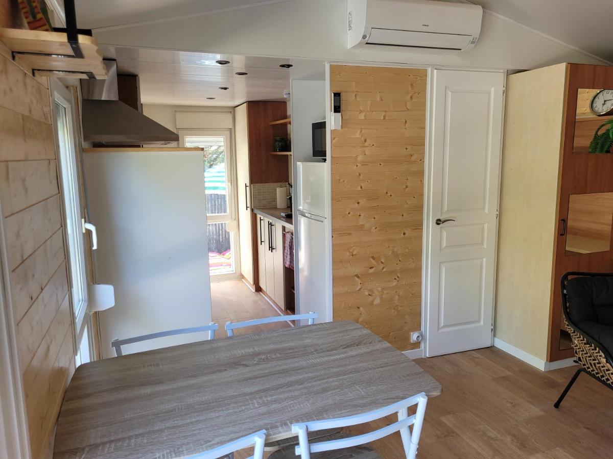 Mobil Home De Patricia Et Franck A Sigean Exterior photo